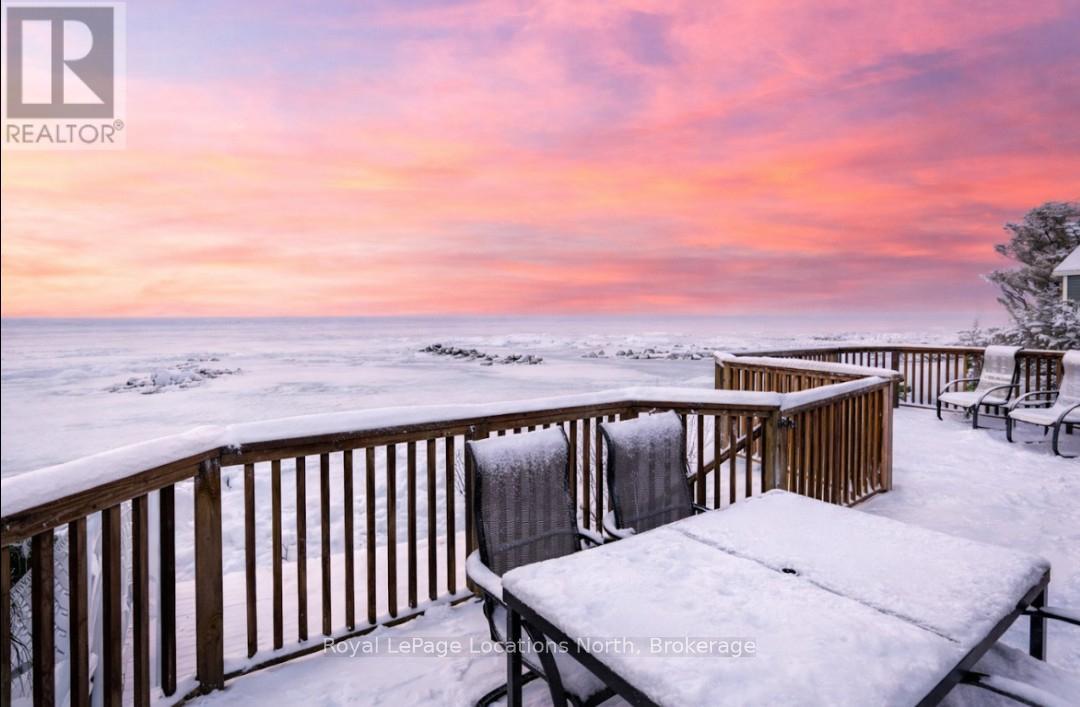 46 WILLIAM AVENUE, wasaga beach, Ontario