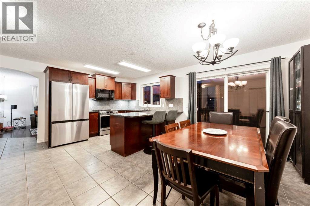 21 Mckinnon Street Nw, Langdon, Alberta  T0J 1X2 - Photo 12 - A2274079