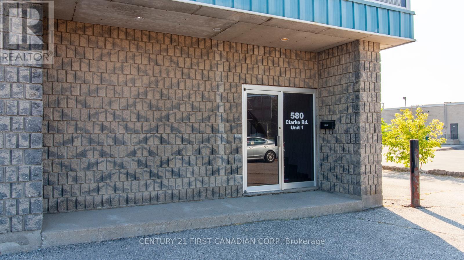 1 - 580 Clarke Road, London East, Ontario  N5V 3K5 - Photo 2 - X12683418