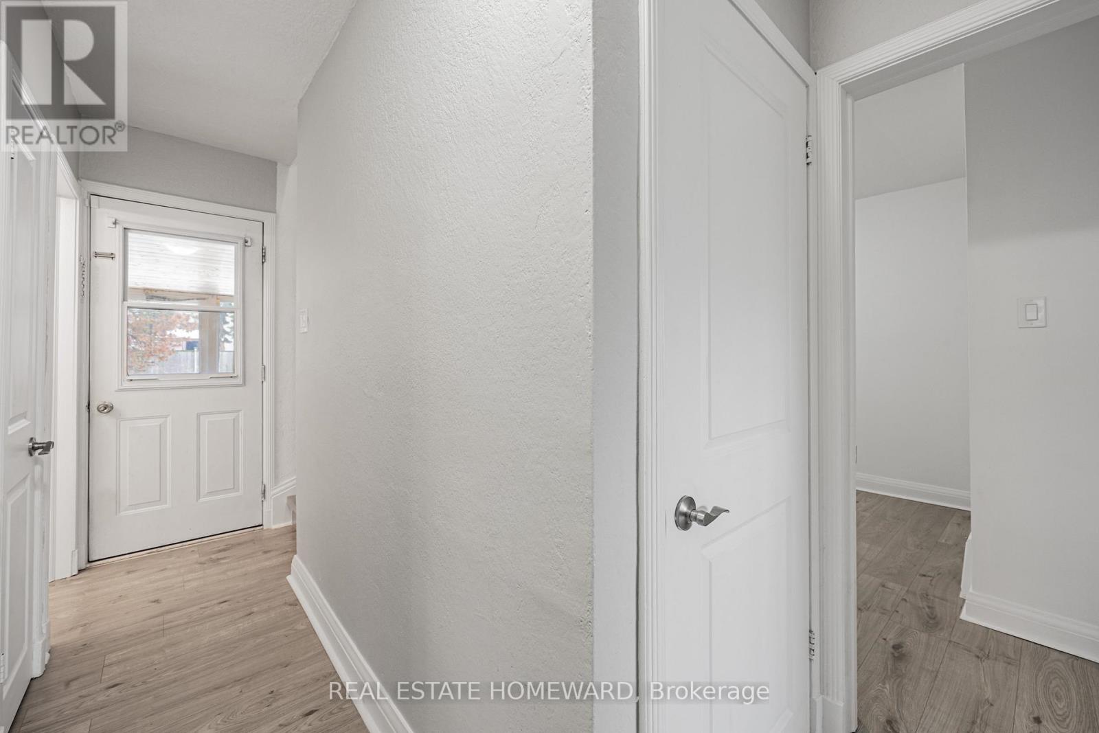 11 Dorine Crescent, Toronto, Ontario  M1L 1Y8 - Photo 12 - E12683414