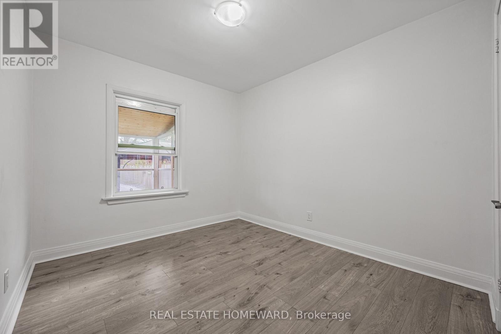 11 Dorine Crescent, Toronto, Ontario  M1L 1Y8 - Photo 13 - E12683414