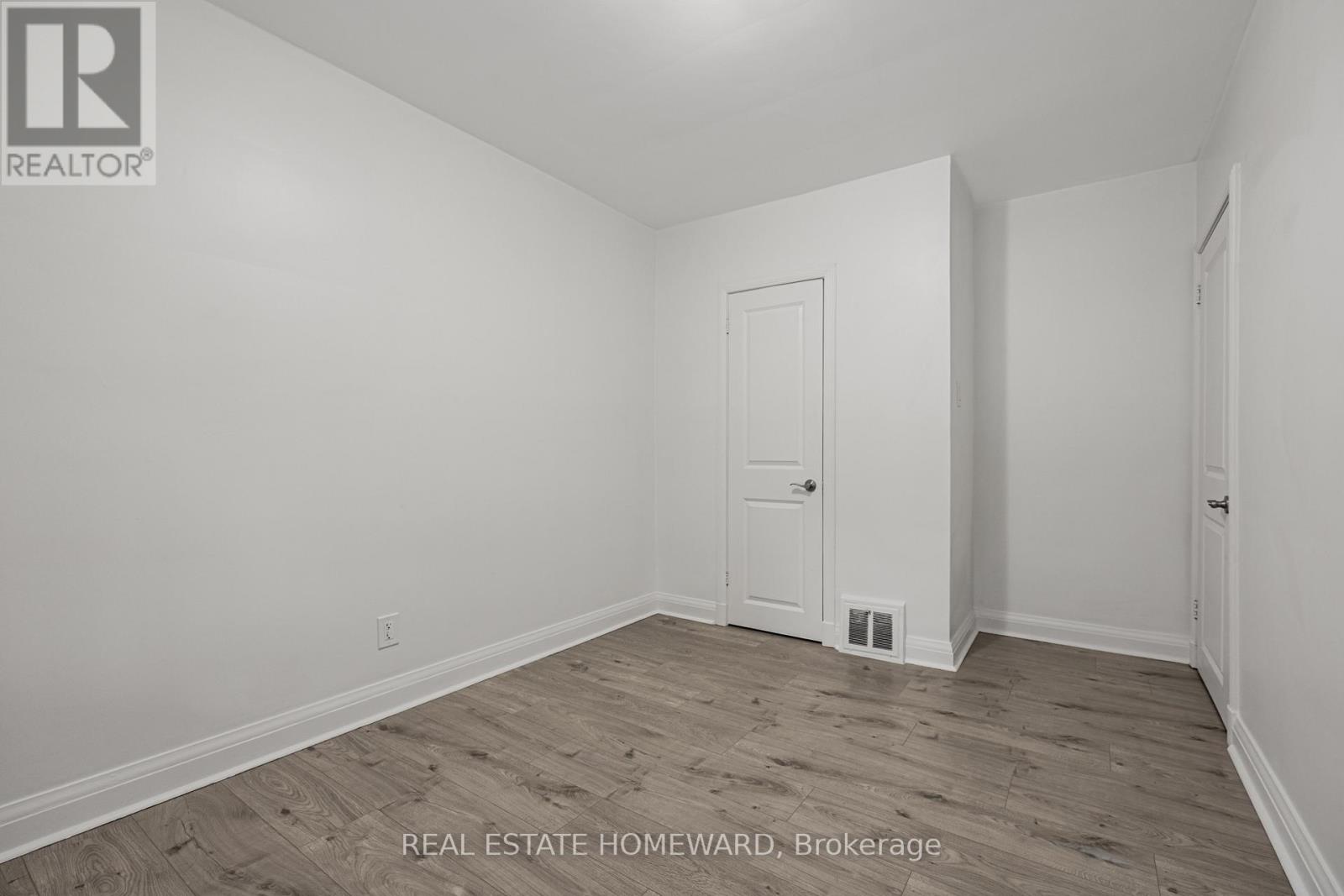 11 Dorine Crescent, Toronto, Ontario  M1L 1Y8 - Photo 14 - E12683414