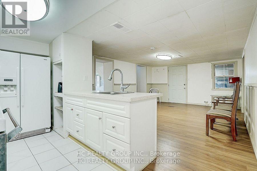 22334 Woodbine Avenue, East Gwillimbury (Queensville), Ontario  L0G 1R0 - Photo 45 - N12683408