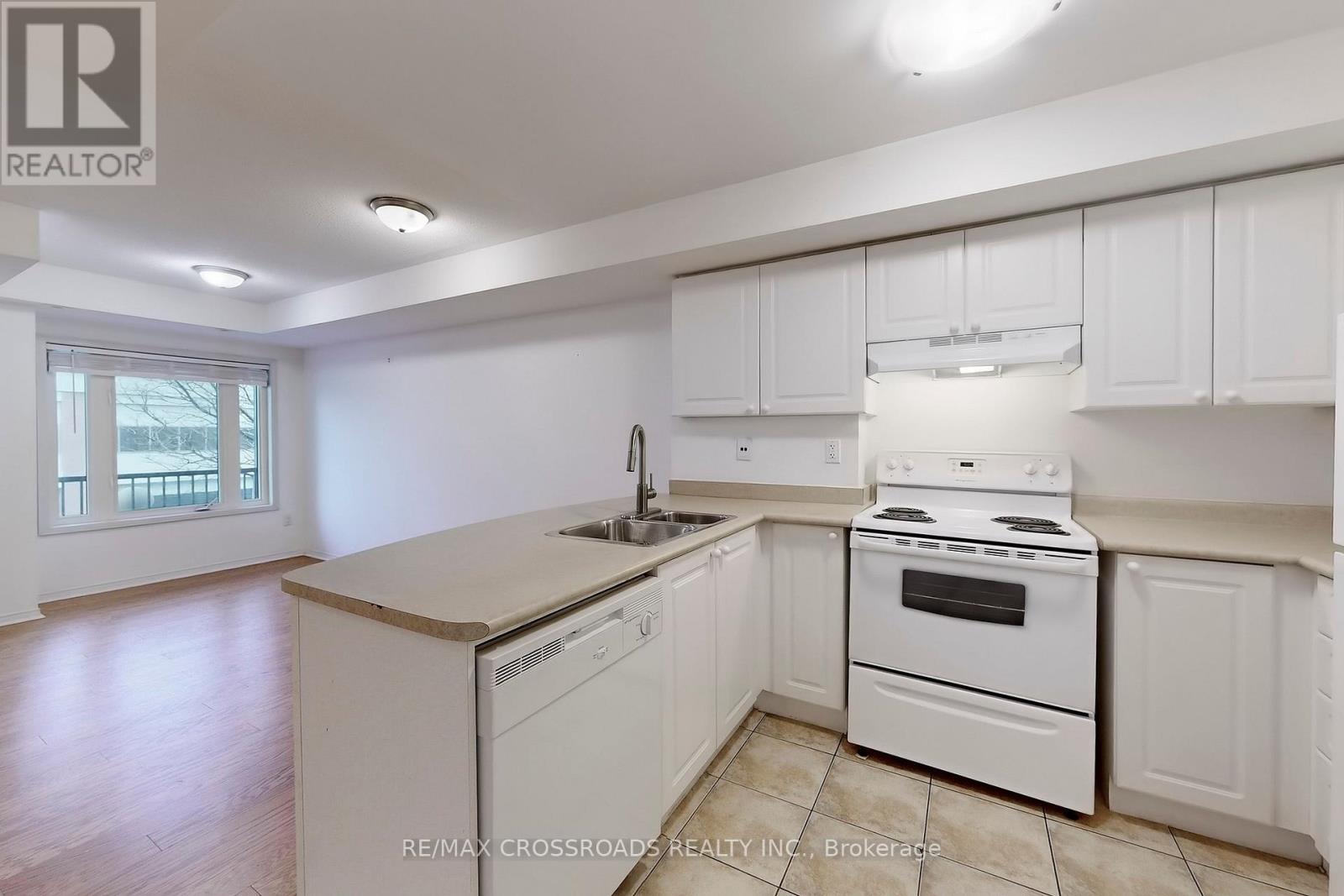 203 - 308 John Street, Markham, Ontario  L3T 0A7 - Photo 12 - N12678498