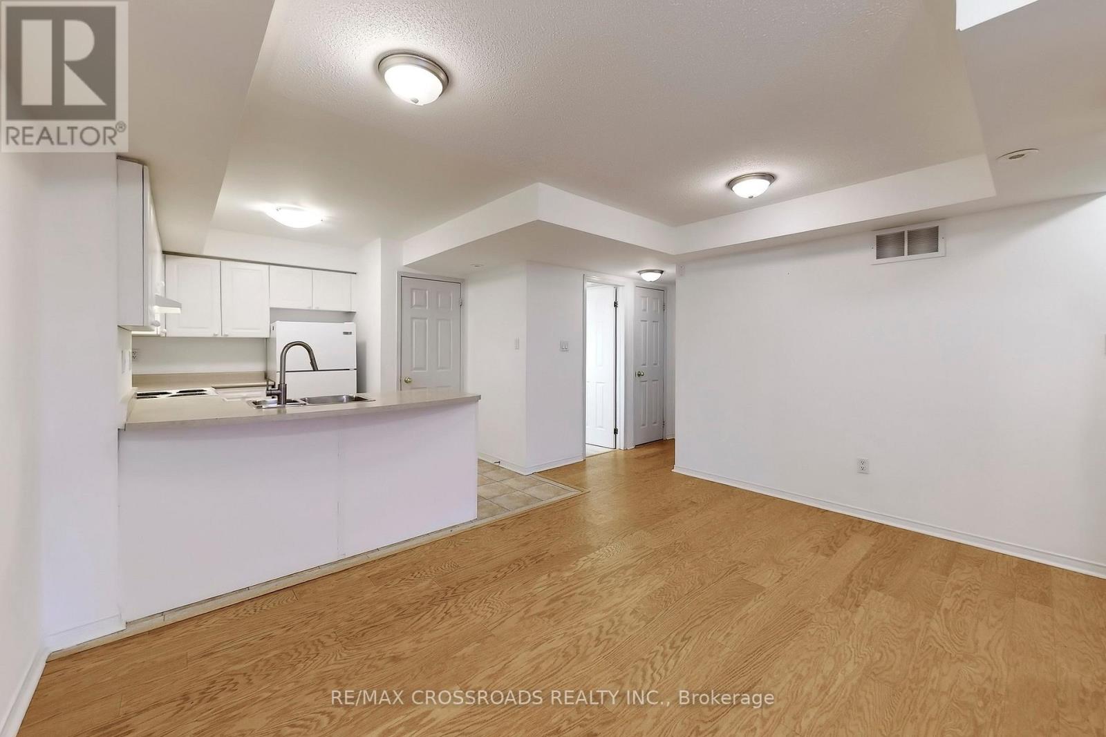 203 - 308 John Street, Markham, Ontario  L3T 0A7 - Photo 9 - N12678498