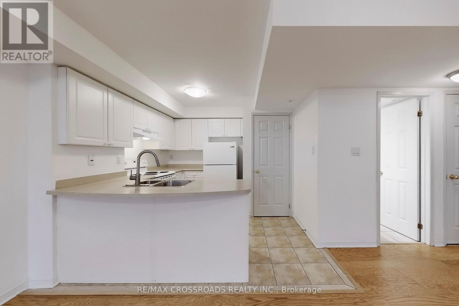 203 - 308 John Street, Markham, Ontario  L3T 0A7 - Photo 11 - N12678498