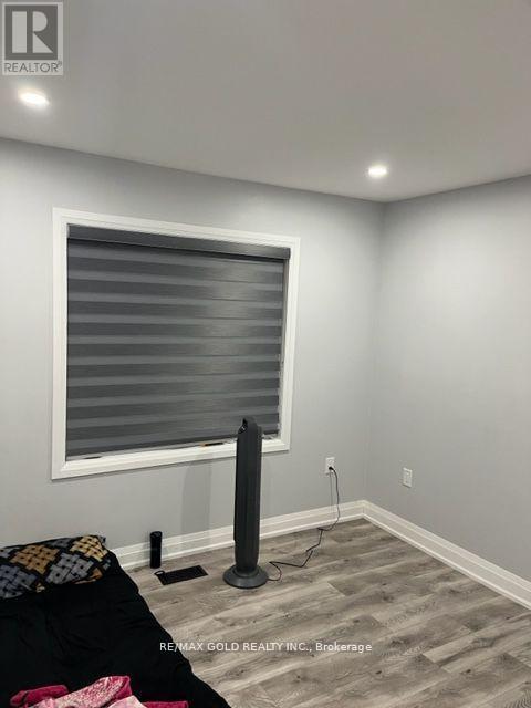 18 College Street N, Toronto, Ontario  M9V 1H3 - Photo 8 - W12668038