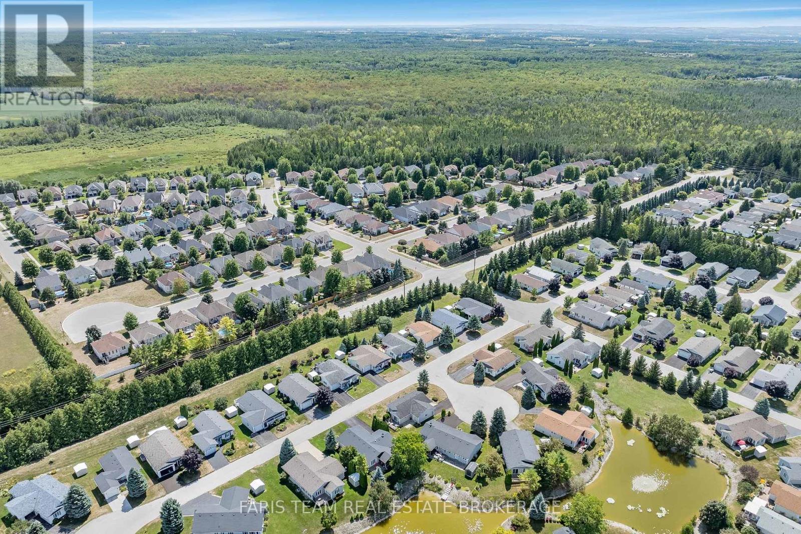 61 Pennsylvania Avenue, Wasaga Beach, Ontario  L9Z 3A8 - Photo 28 - S12681350