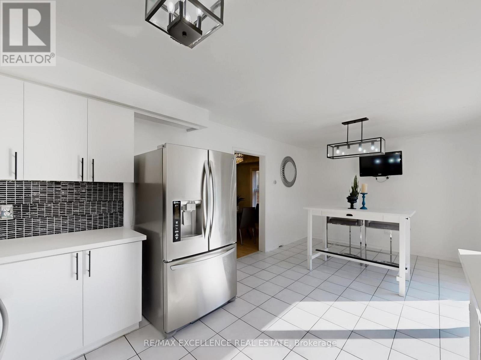 23 Arthurs Crescent, Brampton, Ontario  L6Y 4Y2 - Photo 35 - W12683396