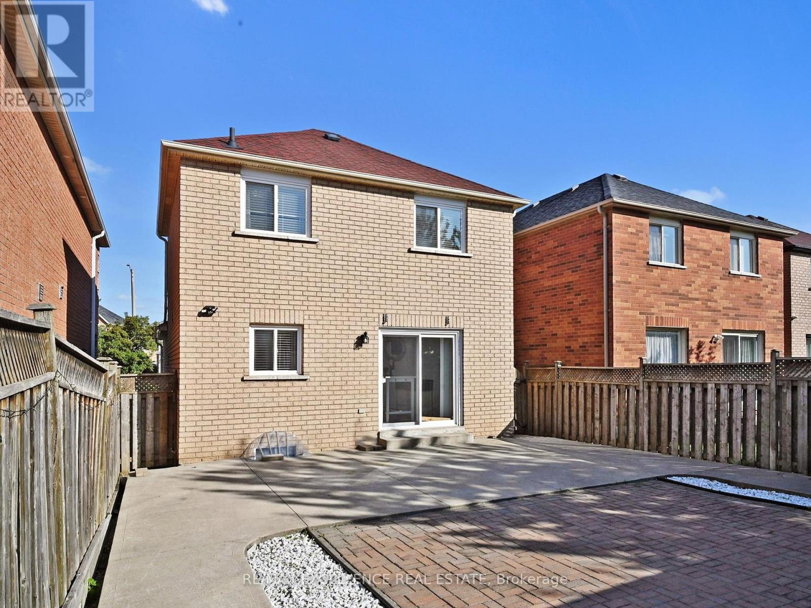 23 Arthurs Crescent, Brampton, Ontario  L6Y 4Y2 - Photo 40 - W12683396