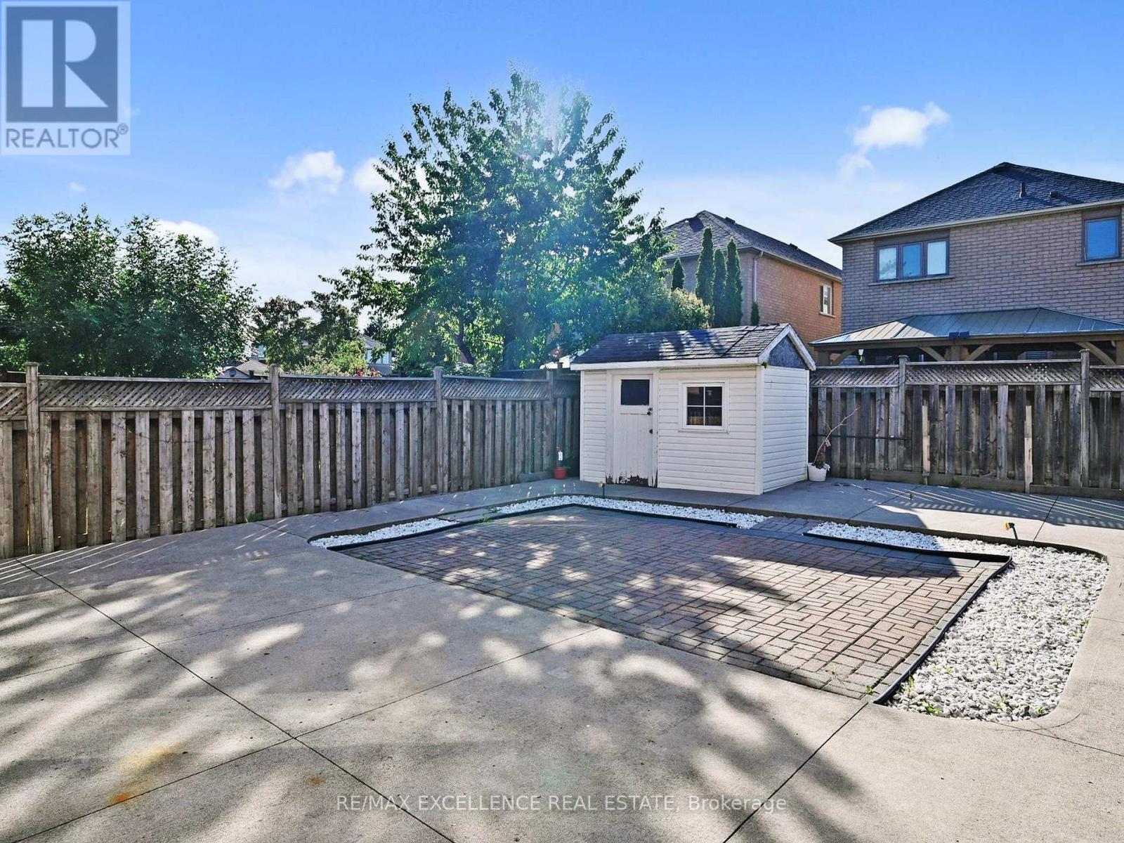 23 Arthurs Crescent, Brampton, Ontario  L6Y 4Y2 - Photo 42 - W12683396