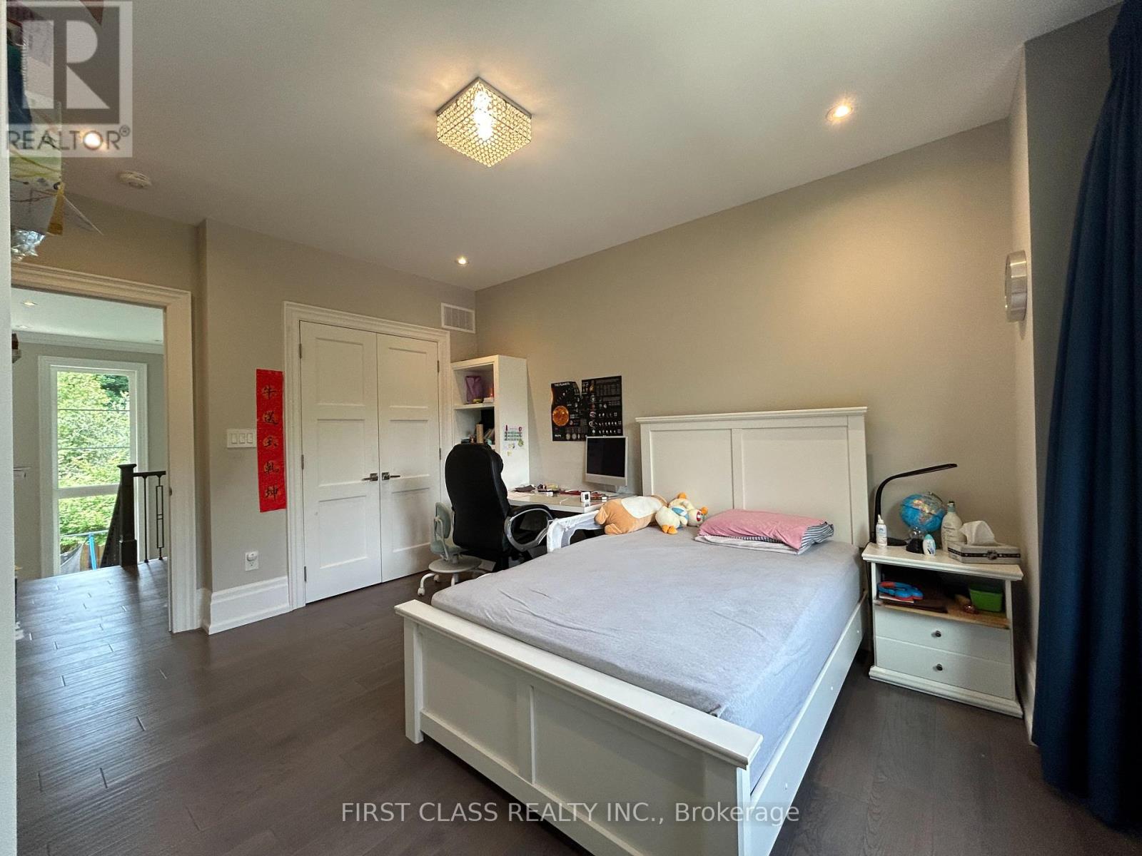 2194 Elmhurst Avenue, Oakville, Ontario  L6J 5G2 - Photo 29 - W12683420