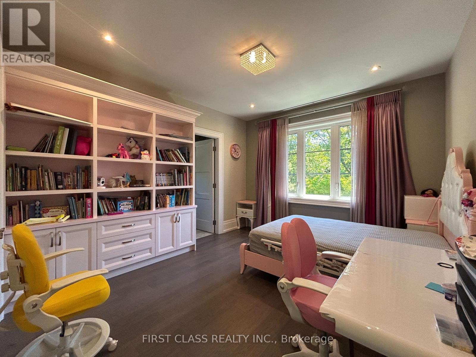 2194 Elmhurst Avenue, Oakville, Ontario  L6J 5G2 - Photo 31 - W12683420