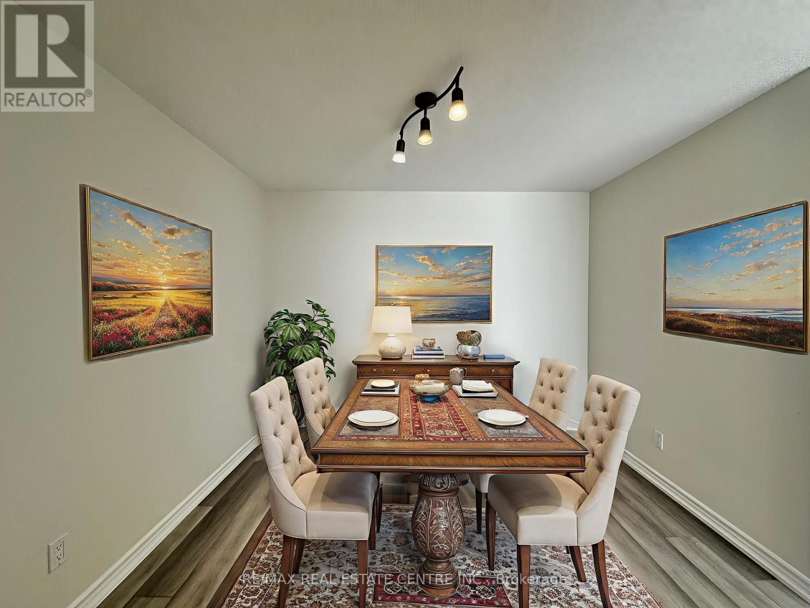 302 - 1360 Rathburn Road E, Mississauga, Ontario L4W 4H4 - Photo 10 - W12683458