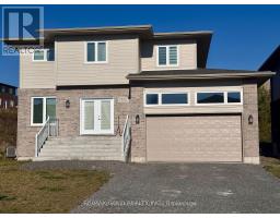 520 BONAVENTURE COURT, Greater Sudbury, Ontario