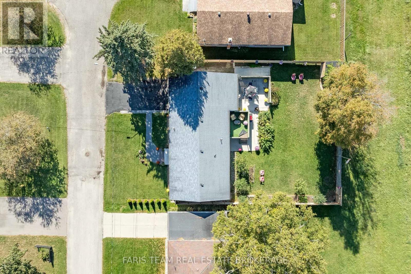 78 Mckibbon Drive, Meaford, Ontario  N4L 1C6 - Photo 49 - X12683446