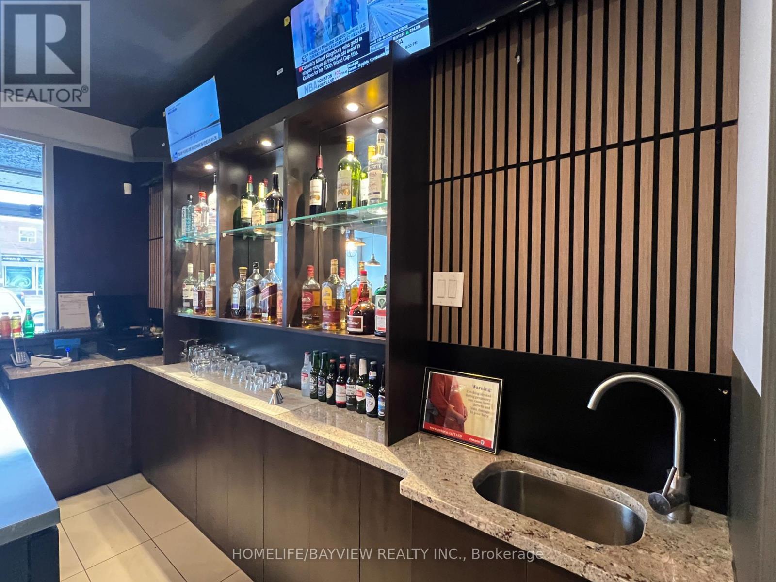 376 Wilson Road S, Oshawa, Ontario  L1H 6C7 - Photo 10 - E12683364