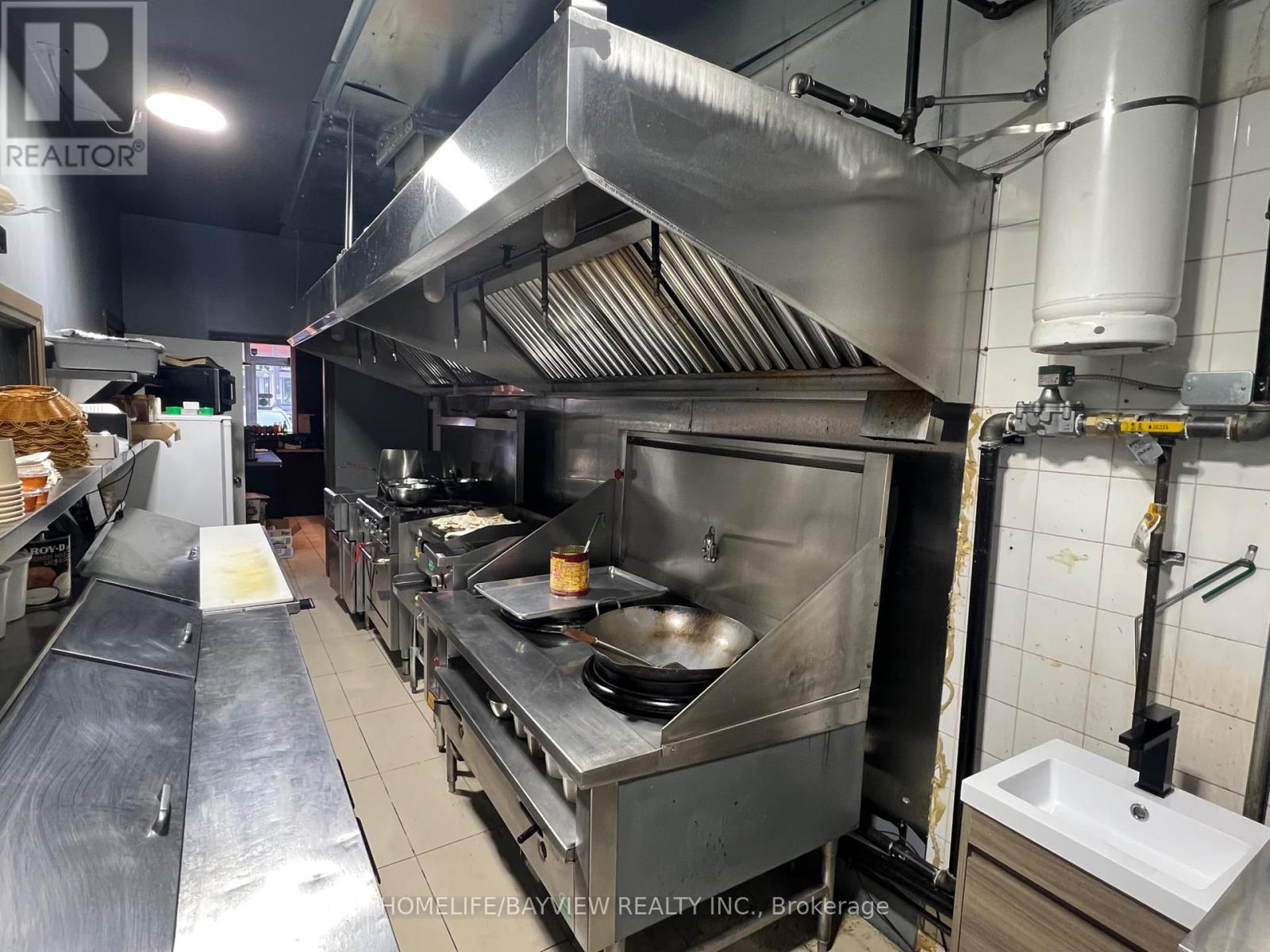 376 Wilson Road S, Oshawa, Ontario  L1H 6C7 - Photo 20 - E12683364