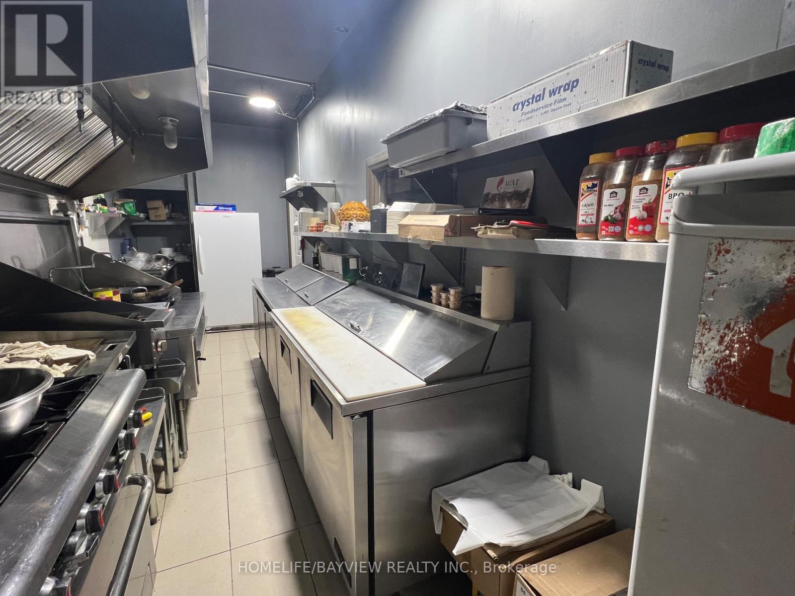 376 Wilson Road S, Oshawa, Ontario  L1H 6C7 - Photo 14 - E12683364