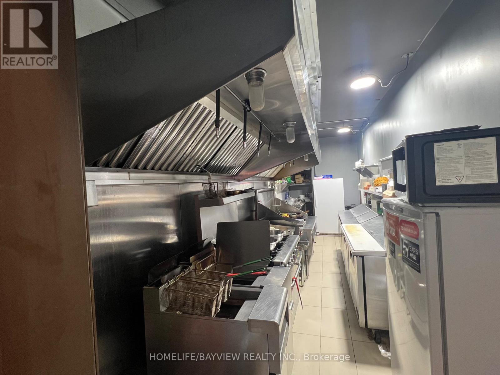 376 Wilson Road S, Oshawa, Ontario  L1H 6C7 - Photo 12 - E12683364