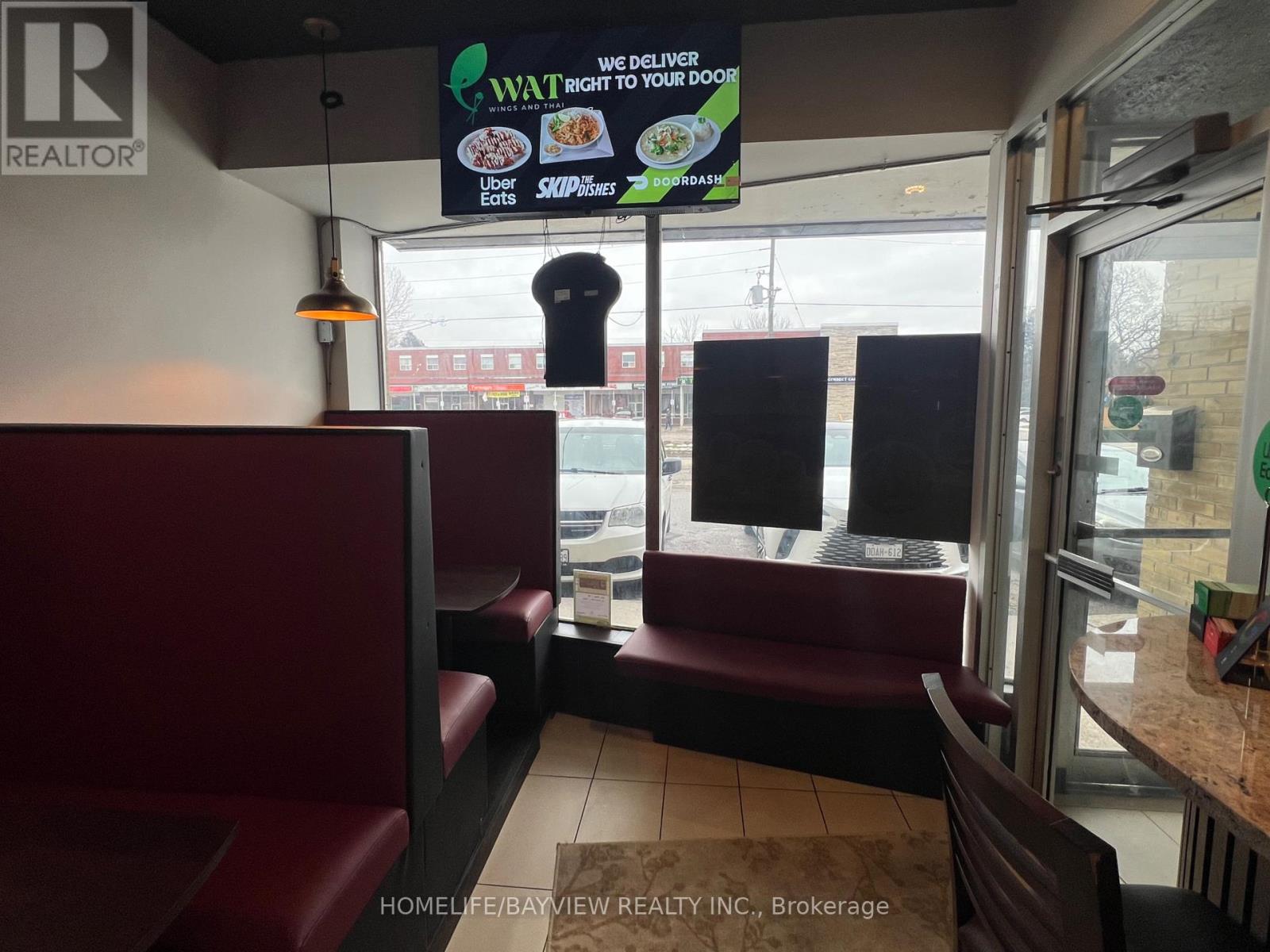 376 Wilson Road S, Oshawa, Ontario  L1H 6C7 - Photo 3 - E12683364