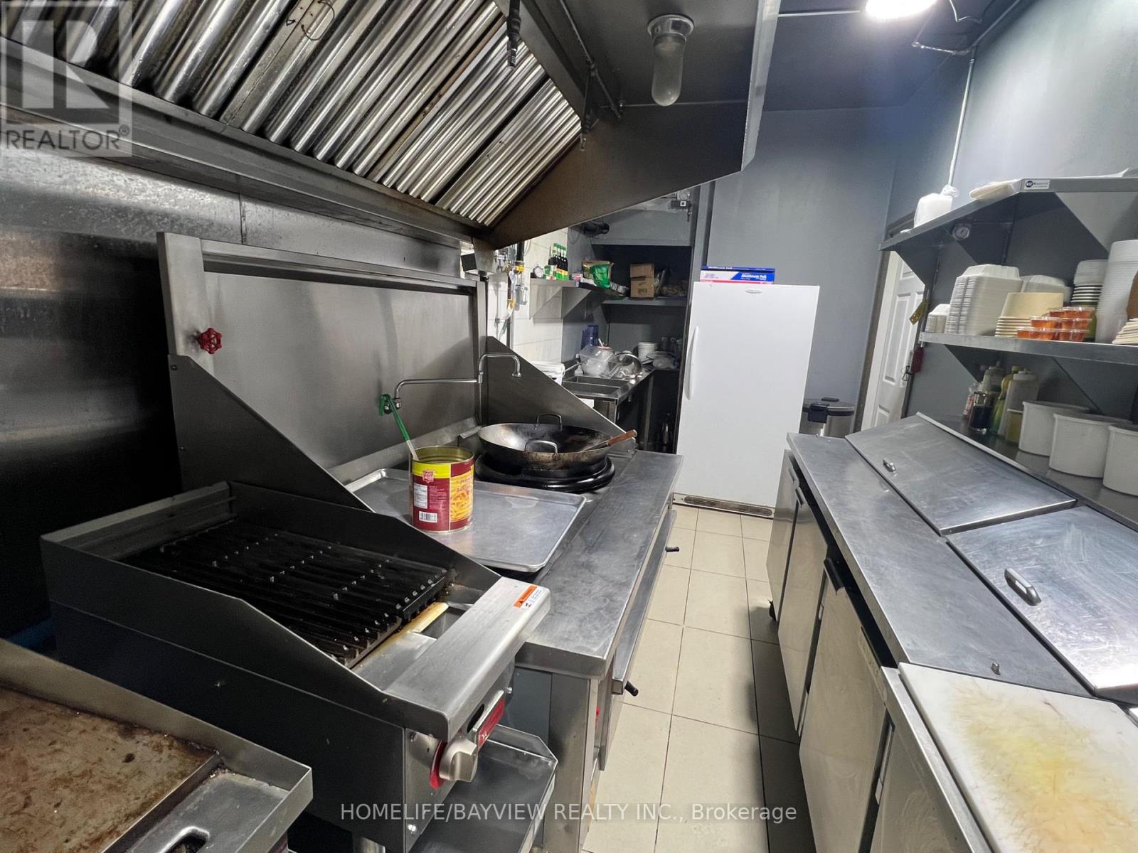 376 Wilson Road S, Oshawa, Ontario  L1H 6C7 - Photo 16 - E12683364