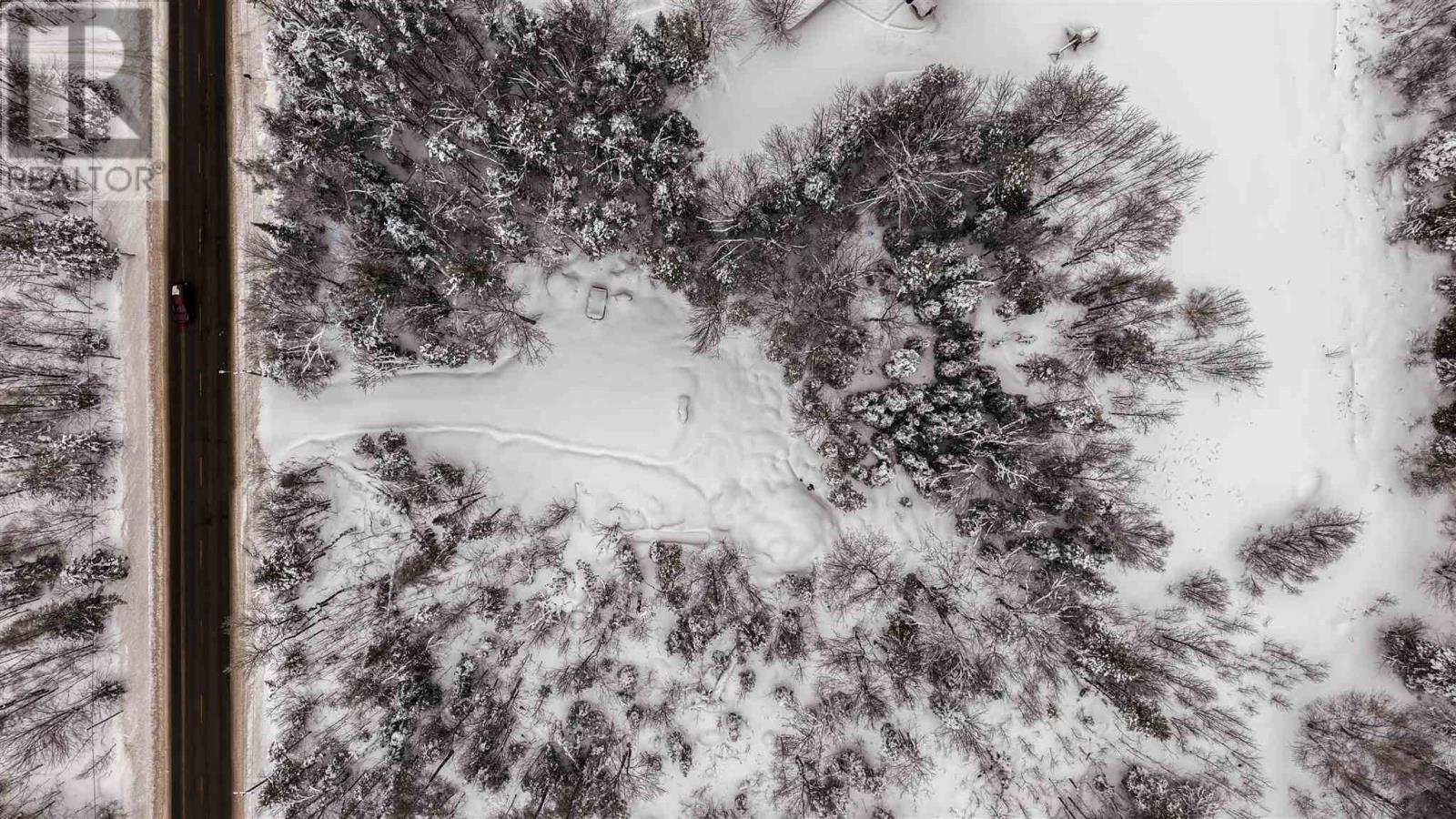 618 Fourth Lin E, Sault Ste. Marie, Ontario  P6A 6J8 - Photo 9 - SM260051