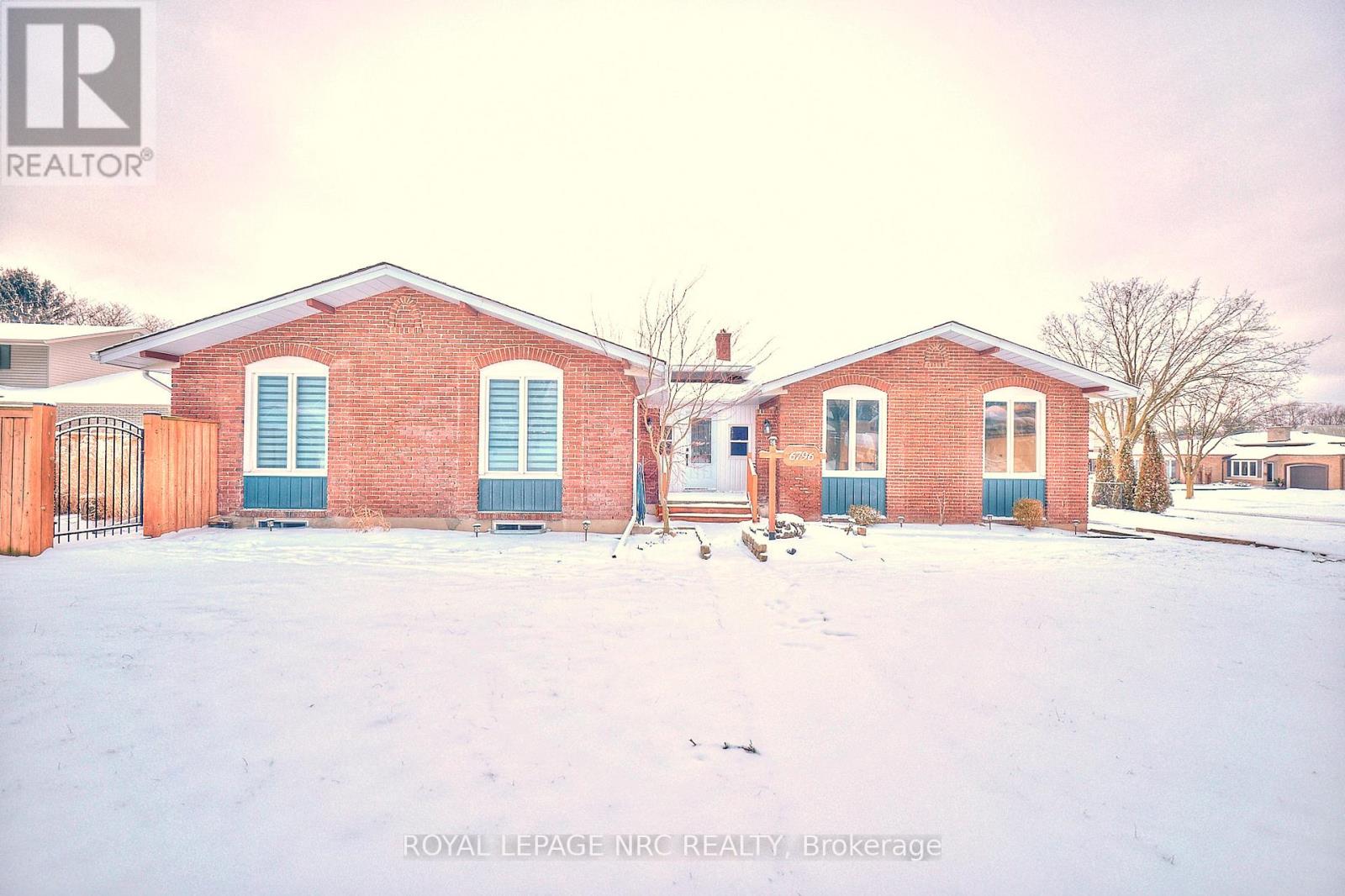 6796 Stokes Street, Niagara Falls, Ontario  L2G 2H1 - Photo 1 - X12667874