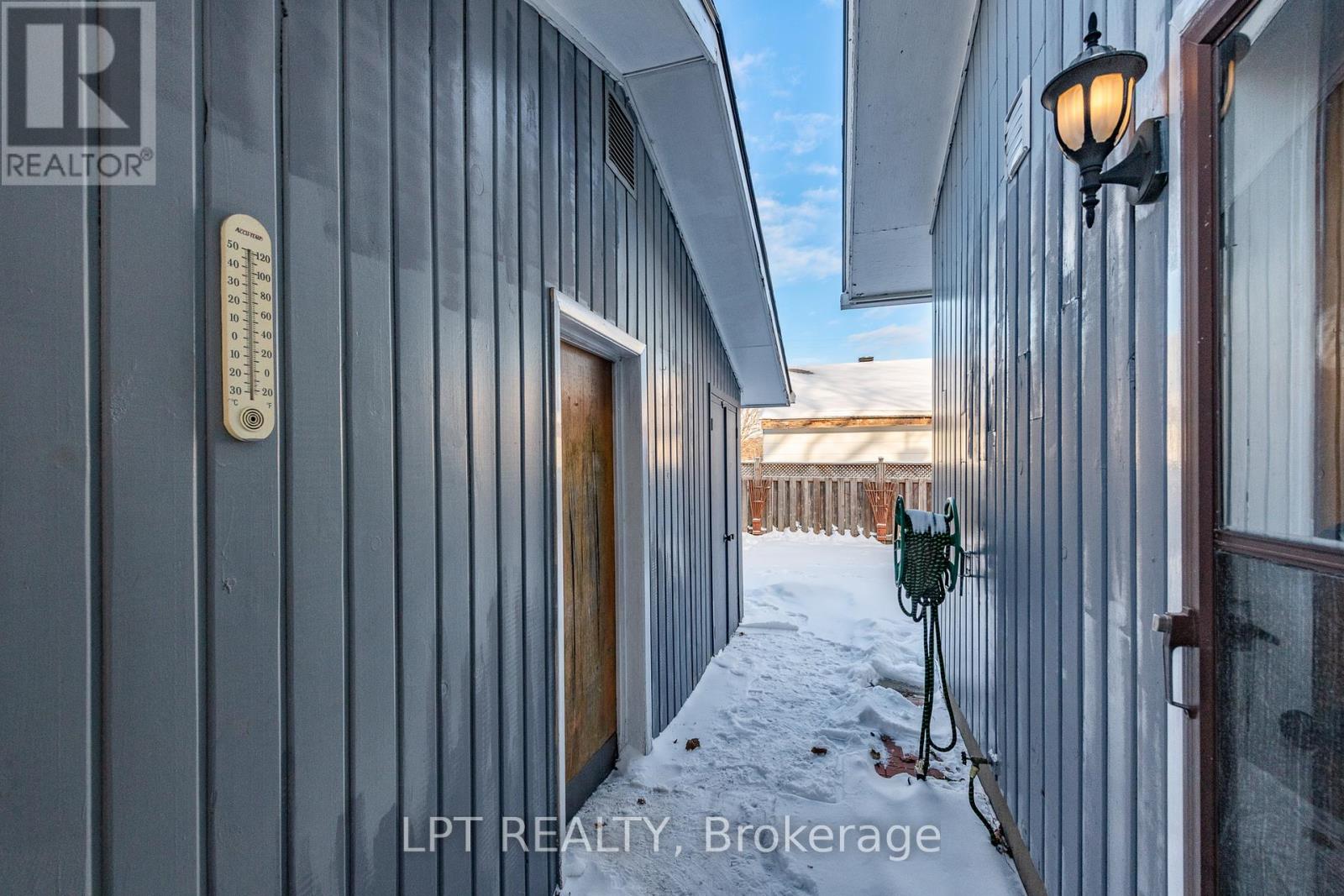 37 Largo Crescent E, Ottawa, Ontario  K2G 3C9 - Photo 30 - X12683466