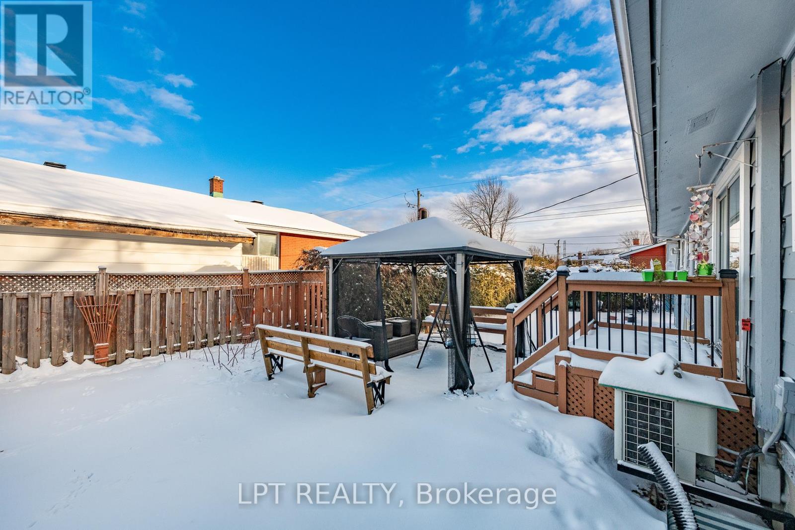 37 Largo Crescent E, Ottawa, Ontario  K2G 3C9 - Photo 31 - X12683466
