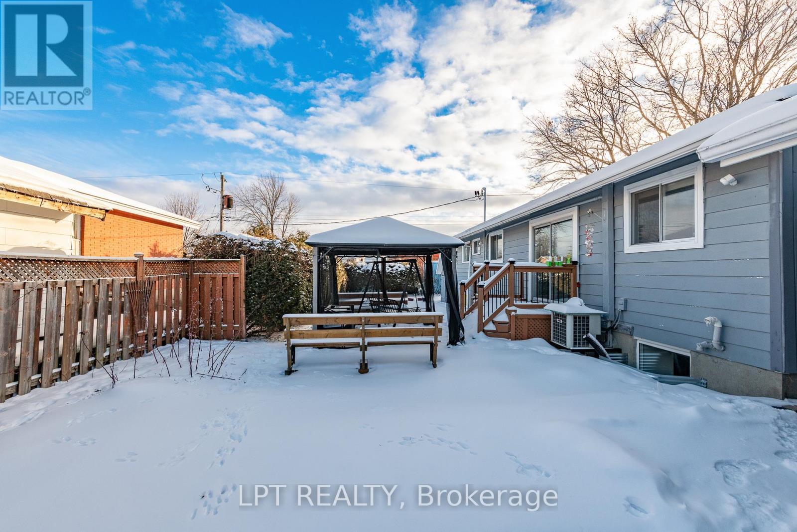 37 Largo Crescent E, Ottawa, Ontario  K2G 3C9 - Photo 33 - X12683466