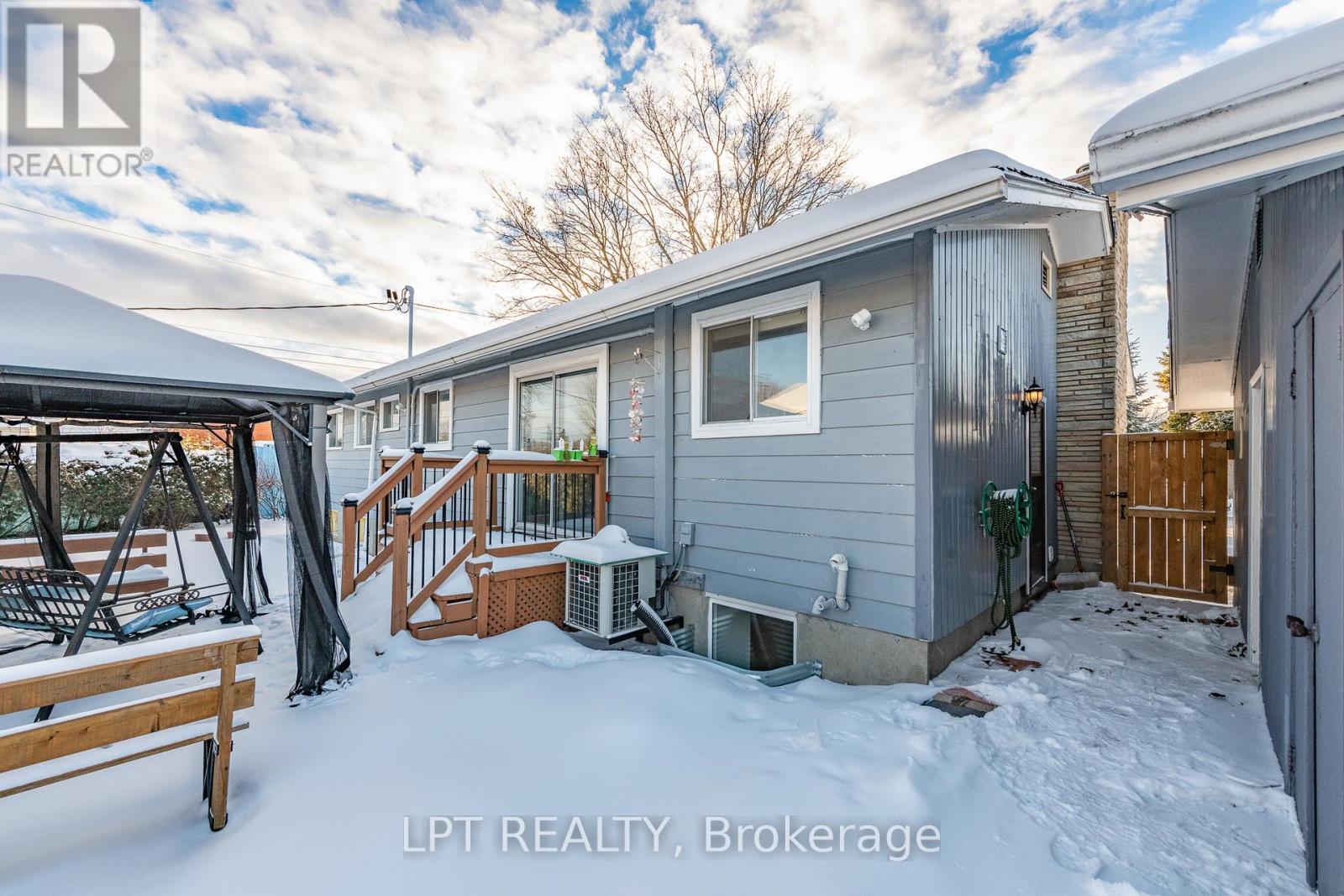 37 Largo Crescent E, Ottawa, Ontario  K2G 3C9 - Photo 34 - X12683466