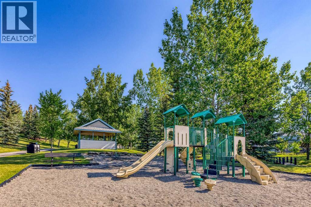 157 Chaparral Court Se, Calgary, Alberta  T2X 3L6 - Photo 38 - A2277254