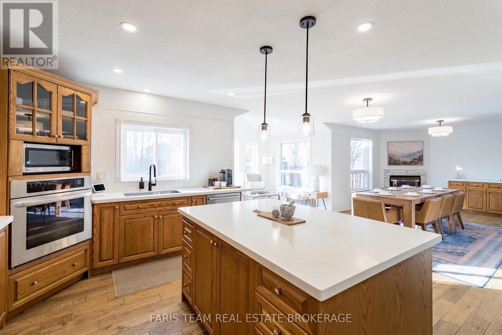 2040 Lea Road, Innisfil, Ontario  L9S 1T3 - Photo 12 - N12683476