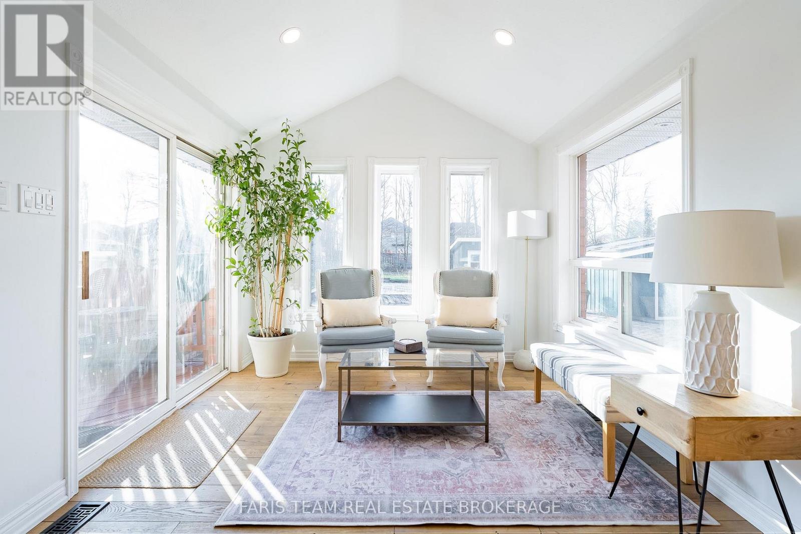 2040 Lea Road, Innisfil, Ontario  L9S 1T3 - Photo 13 - N12683476