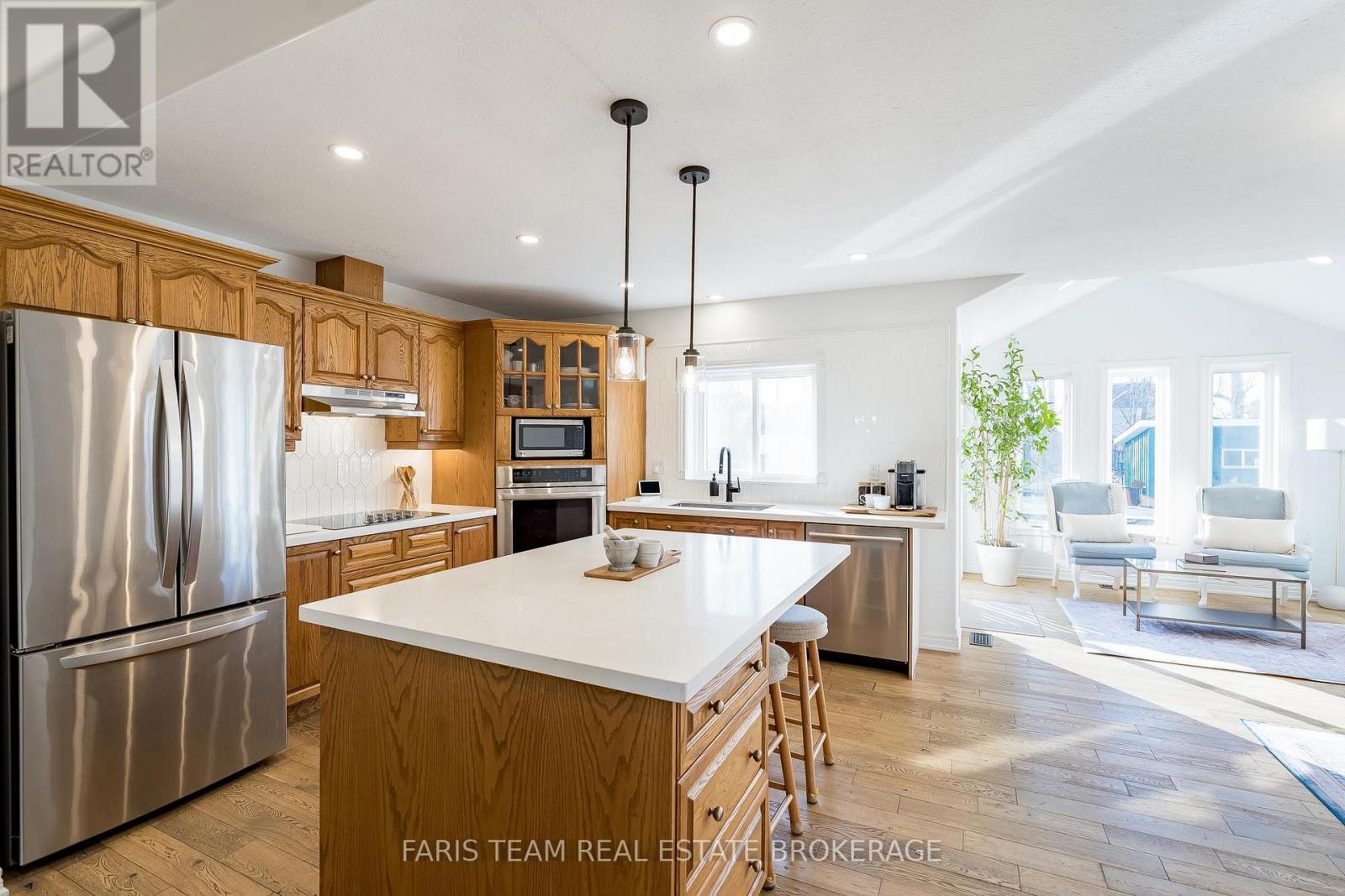 2040 Lea Road, Innisfil, Ontario  L9S 1T3 - Photo 9 - N12683476