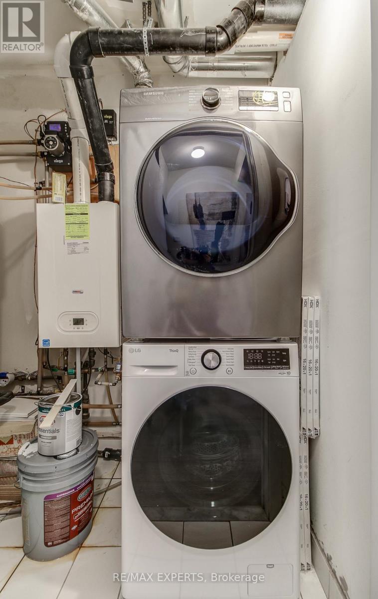 61 - 300 Alex Gardner Circle, Aurora, Ontario  L4G 1N4 - Photo 24 - N12683480