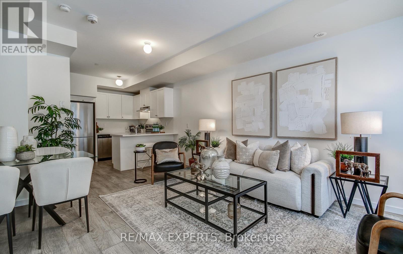 61 - 300 Alex Gardner Circle, Aurora, Ontario  L4G 1N4 - Photo 3 - N12683480