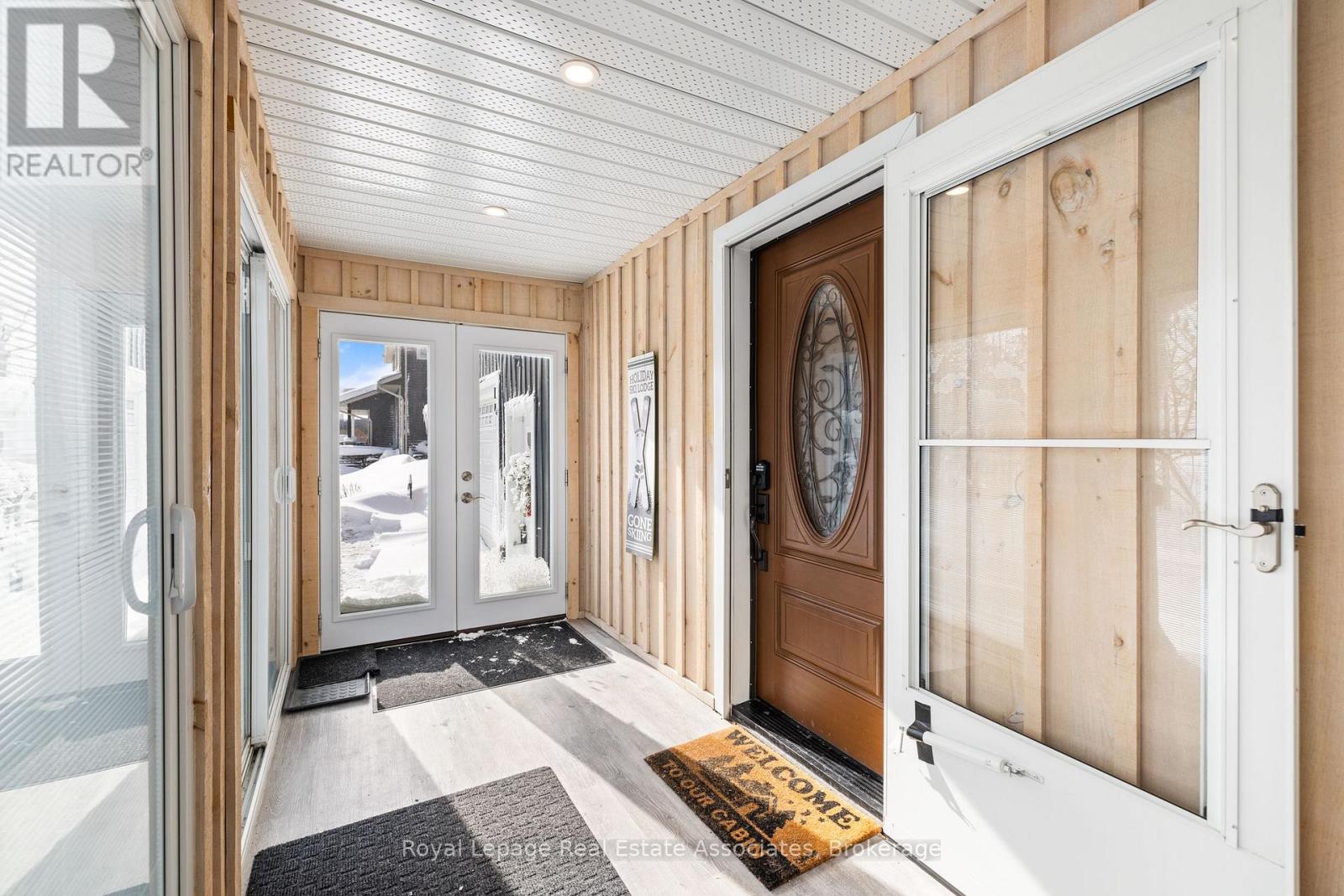 14 Long Point Road, Tay, Ontario  L0K 2C0 - Photo 12 - S12672324