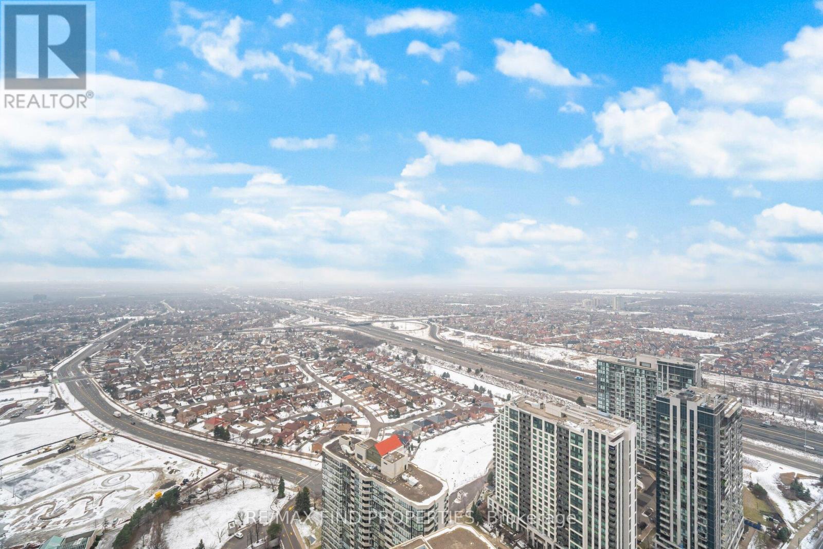 4208 - 395 Square One Drive, Mississauga, Ontario  L5B 0P6 - Photo 38 - W12666566