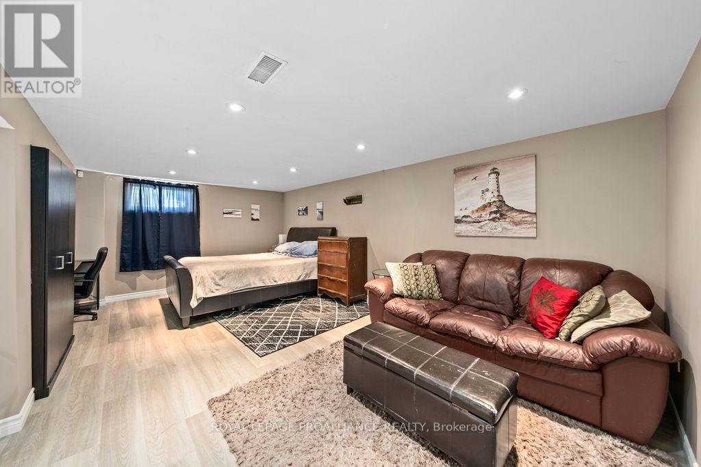 1036 Wagarville Road, Frontenac, Ontario  K0H 2K0 - Photo 38 - X12459189