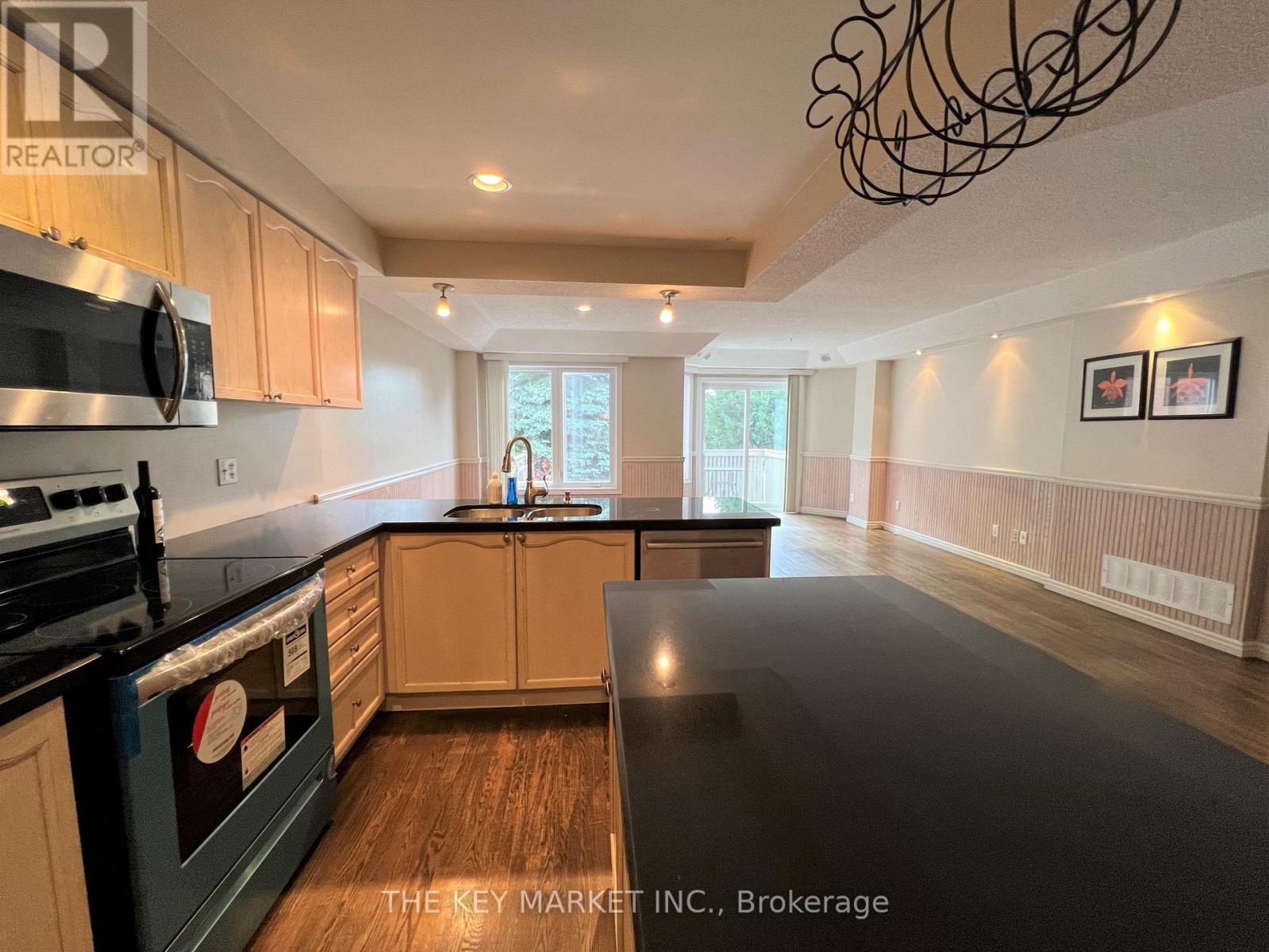 480 Dalmuir Mews, Mississauga, Ontario  L4Z 3W2 - Photo 7 - W12683464