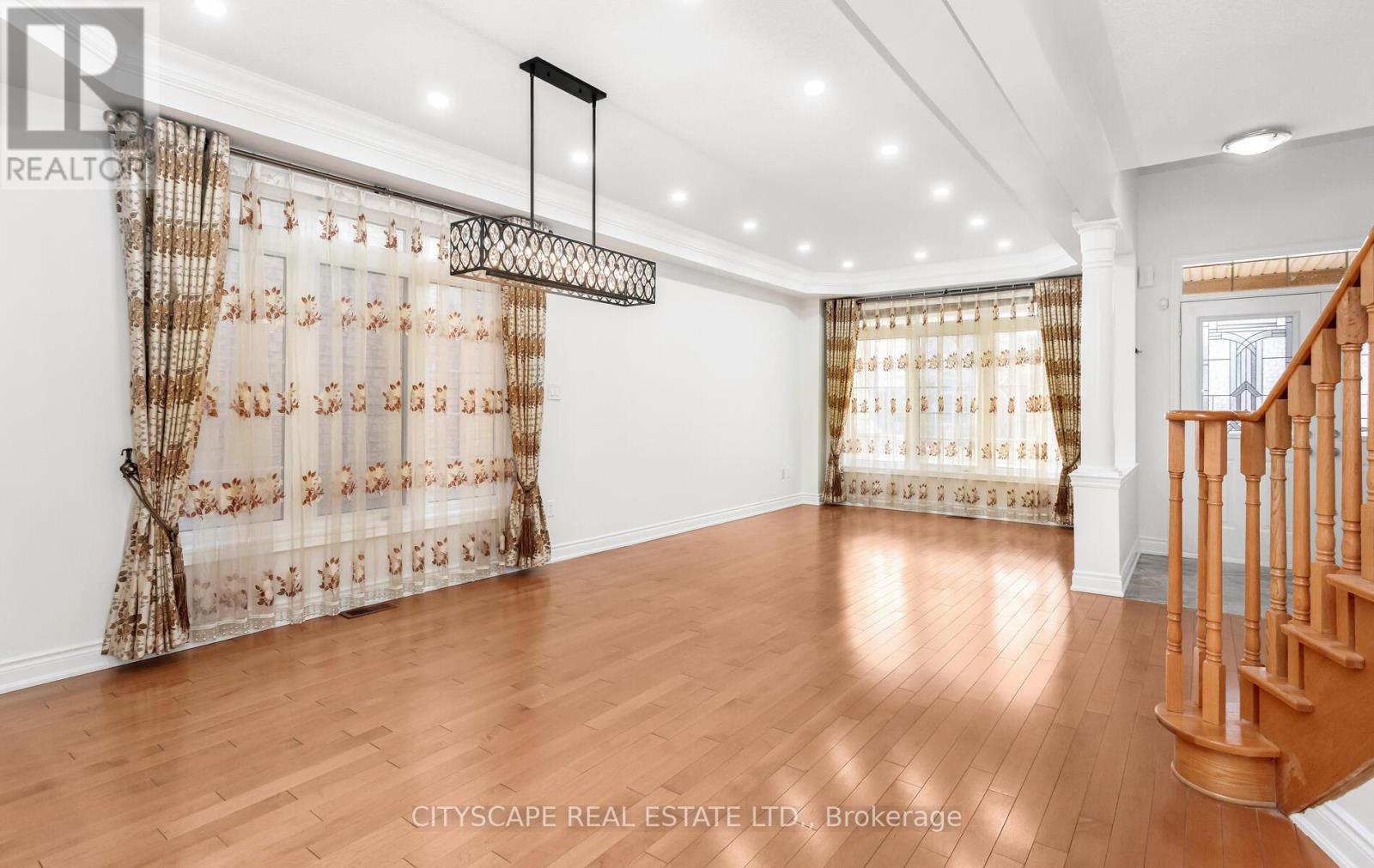 3322 Raspberry Bush Trail, Oakville, Ontario  L6L 6V2 - Photo 10 - W12683482