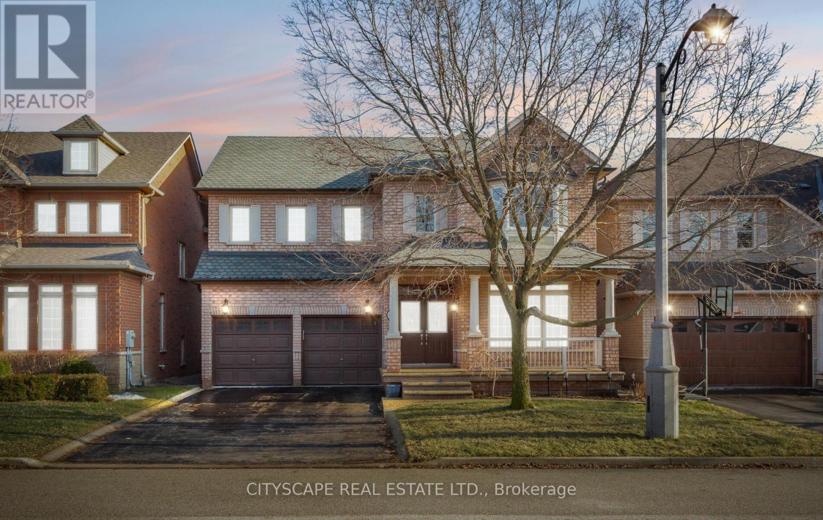 3322 Raspberry Bush Trail, Oakville, Ontario  L6L 6V2 - Photo 2 - W12683482