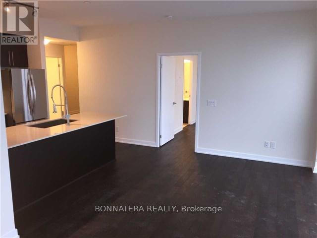 2807 - 4011 Brickstone Mews, Mississauga, Ontario  L5B 0J7 - Photo 4 - W12683498