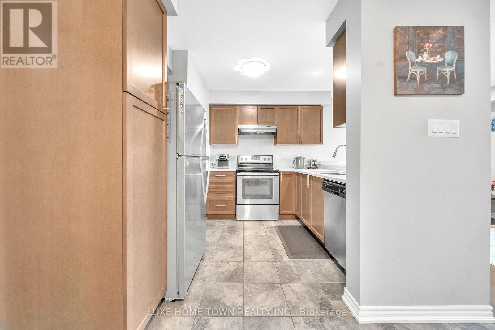 68 - 77 Westminster Crescent, Centre Wellington, Ontario  N1M 0C4 - Photo 16 - X12683470