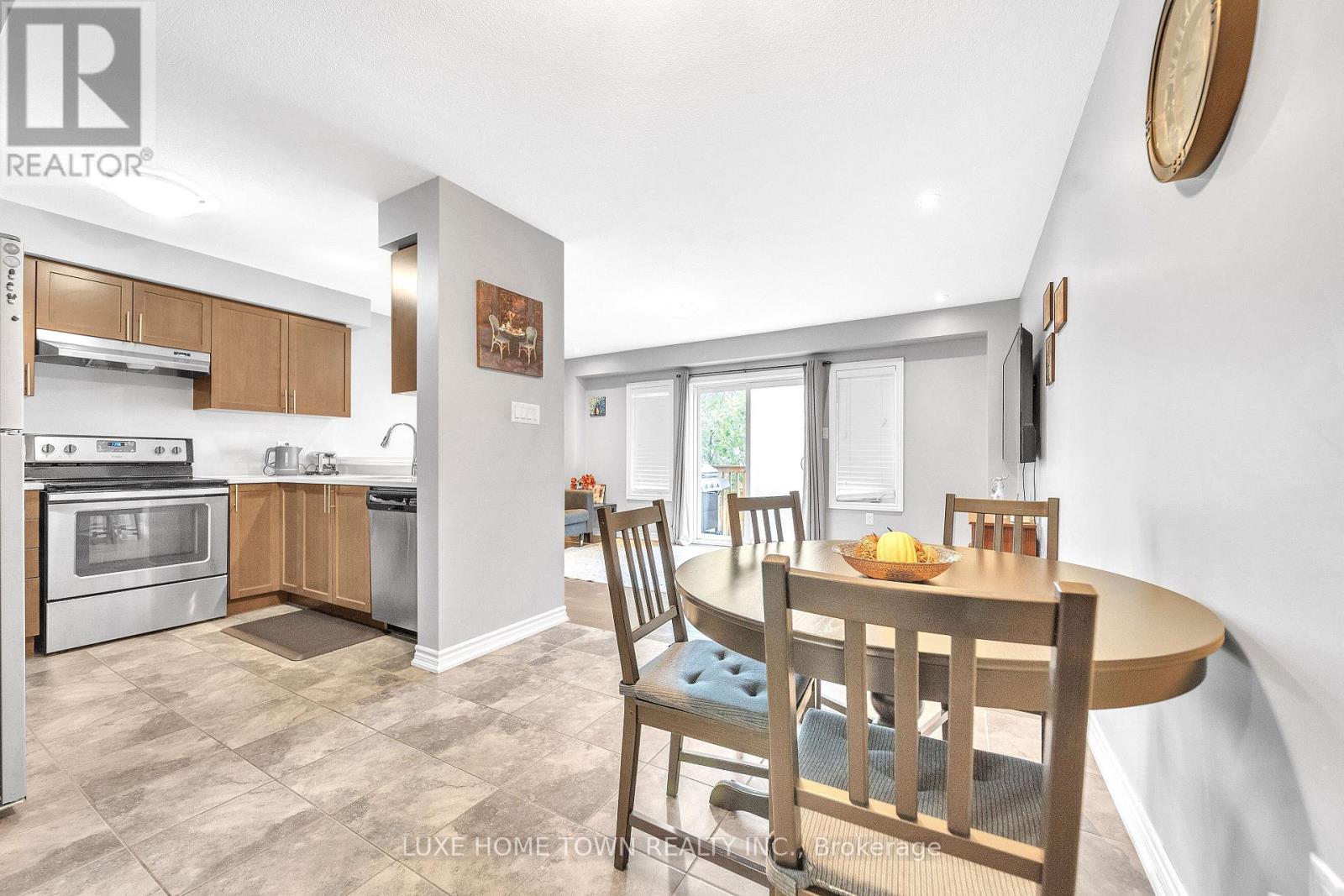 68 - 77 Westminster Crescent, Centre Wellington, Ontario  N1M 0C4 - Photo 19 - X12683470