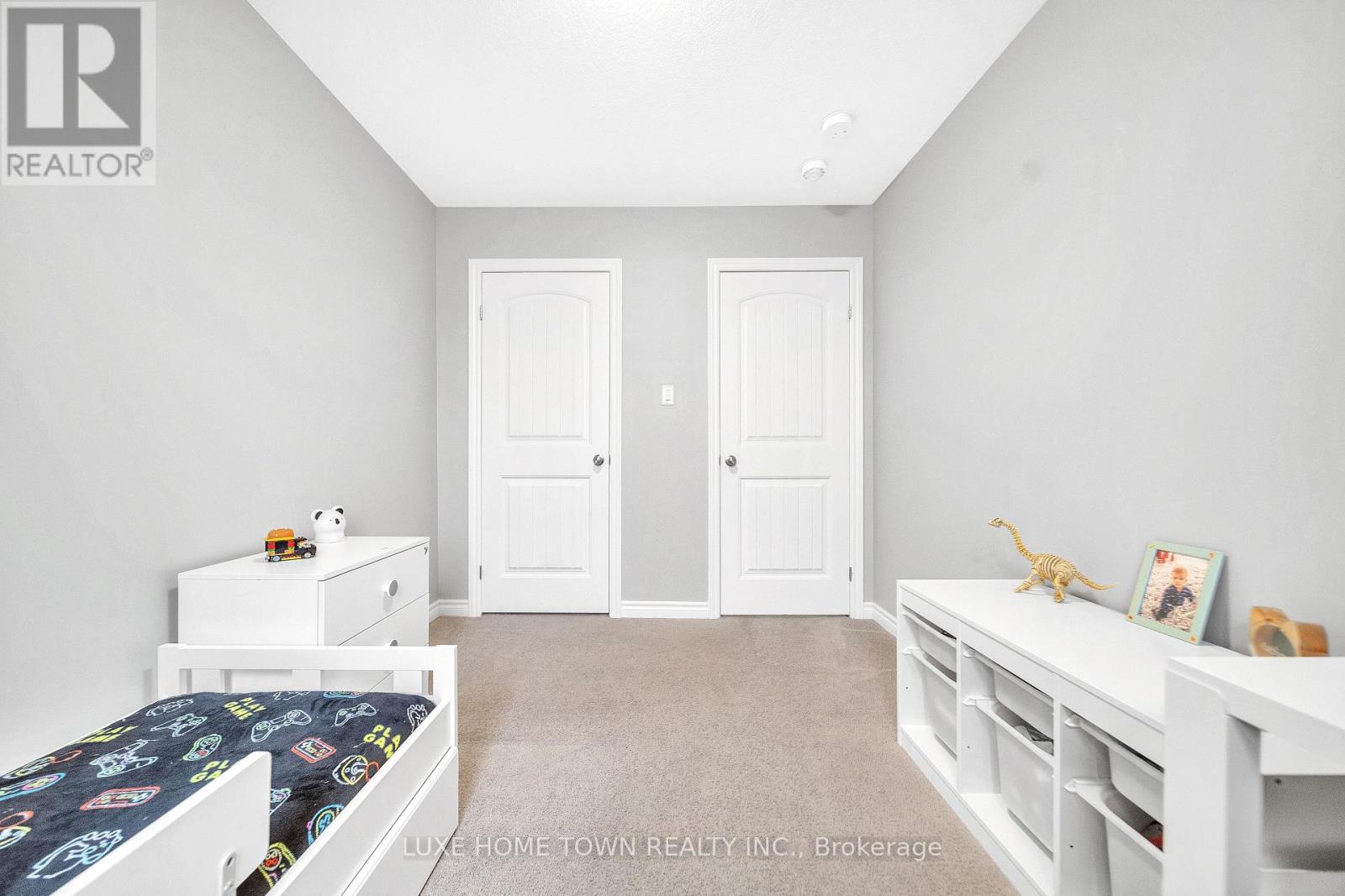 68 - 77 Westminster Crescent, Centre Wellington, Ontario  N1M 0C4 - Photo 31 - X12683470