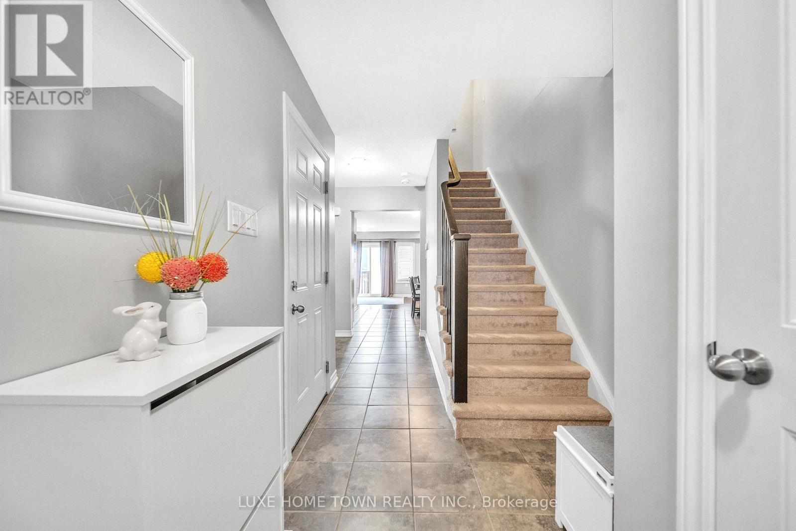 68 - 77 Westminster Crescent, Centre Wellington, Ontario  N1M 0C4 - Photo 8 - X12683470