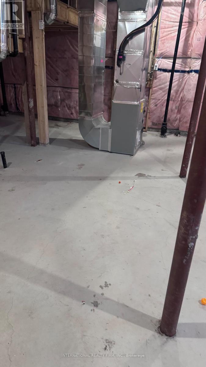 1222 Plymouth Drive, Oshawa, Ontario  L1L 0T9 - Photo 12 - E12652486